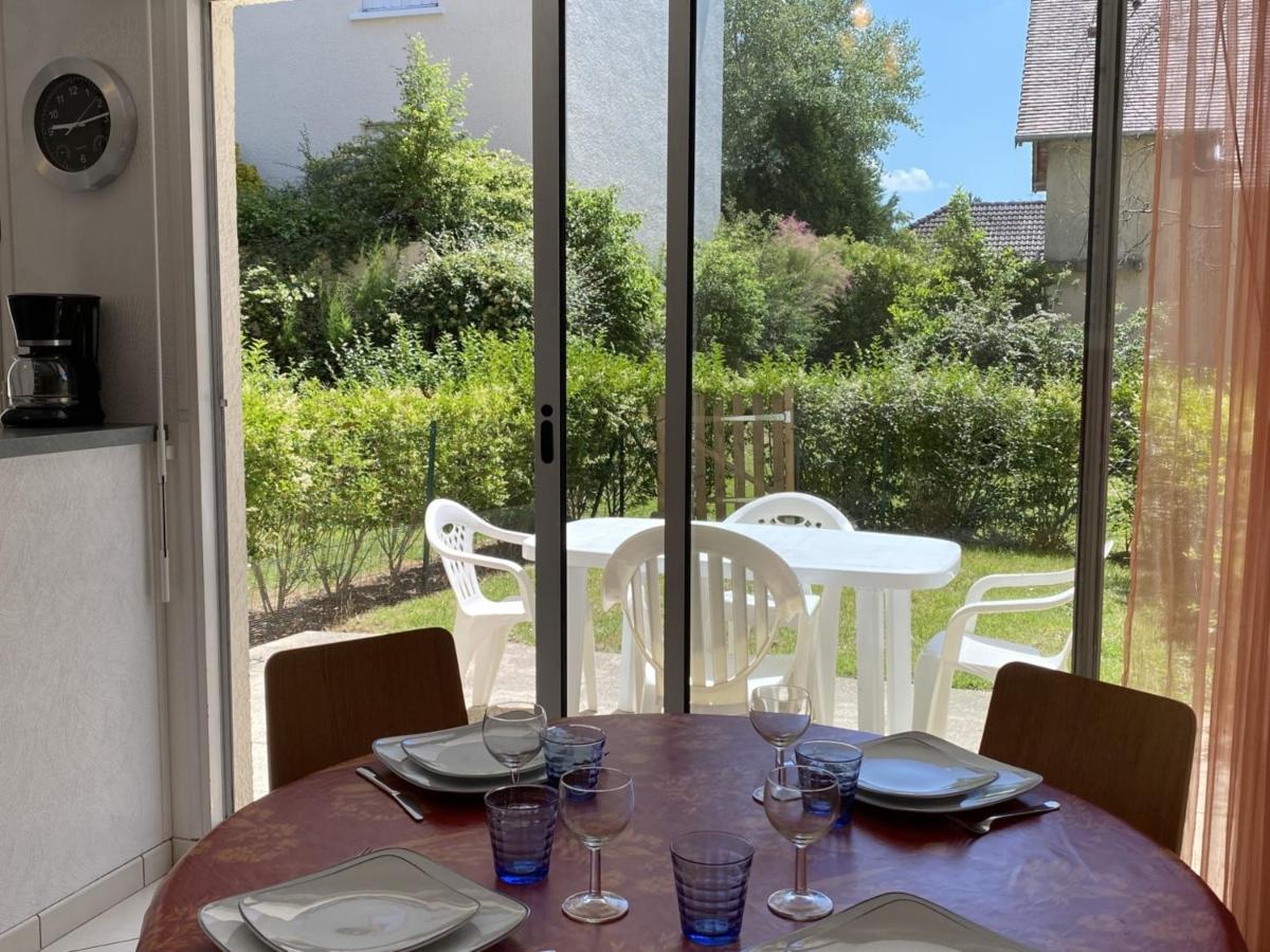 Cabourg : Studio Rez-De-Jardin Proche Plage, Animaux Acceptes, Tv, Wi-Fi Optionnel - Fr-1-487-331 Appartement Buitenkant foto