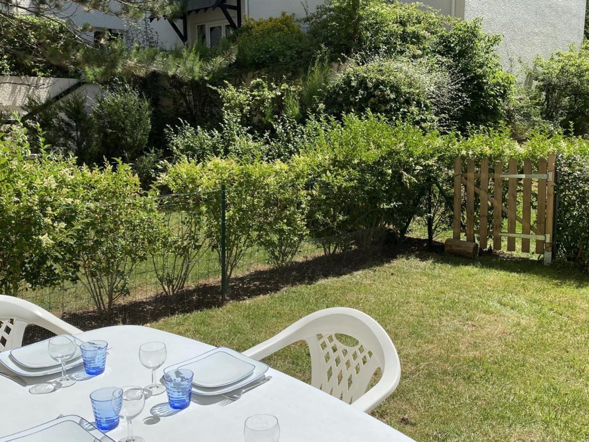 Cabourg : Studio Rez-De-Jardin Proche Plage, Animaux Acceptes, Tv, Wi-Fi Optionnel - Fr-1-487-331 Appartement Buitenkant foto